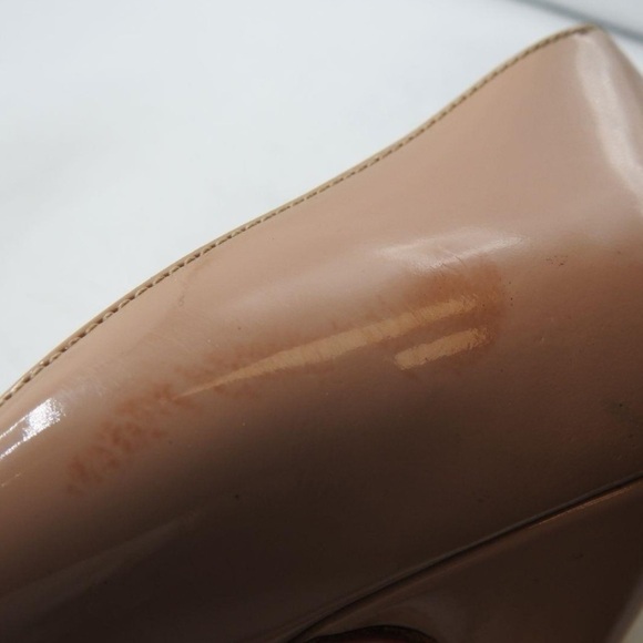 AUTHENTIC Christian Louboutin Nude pink patent leather heels size 38.5